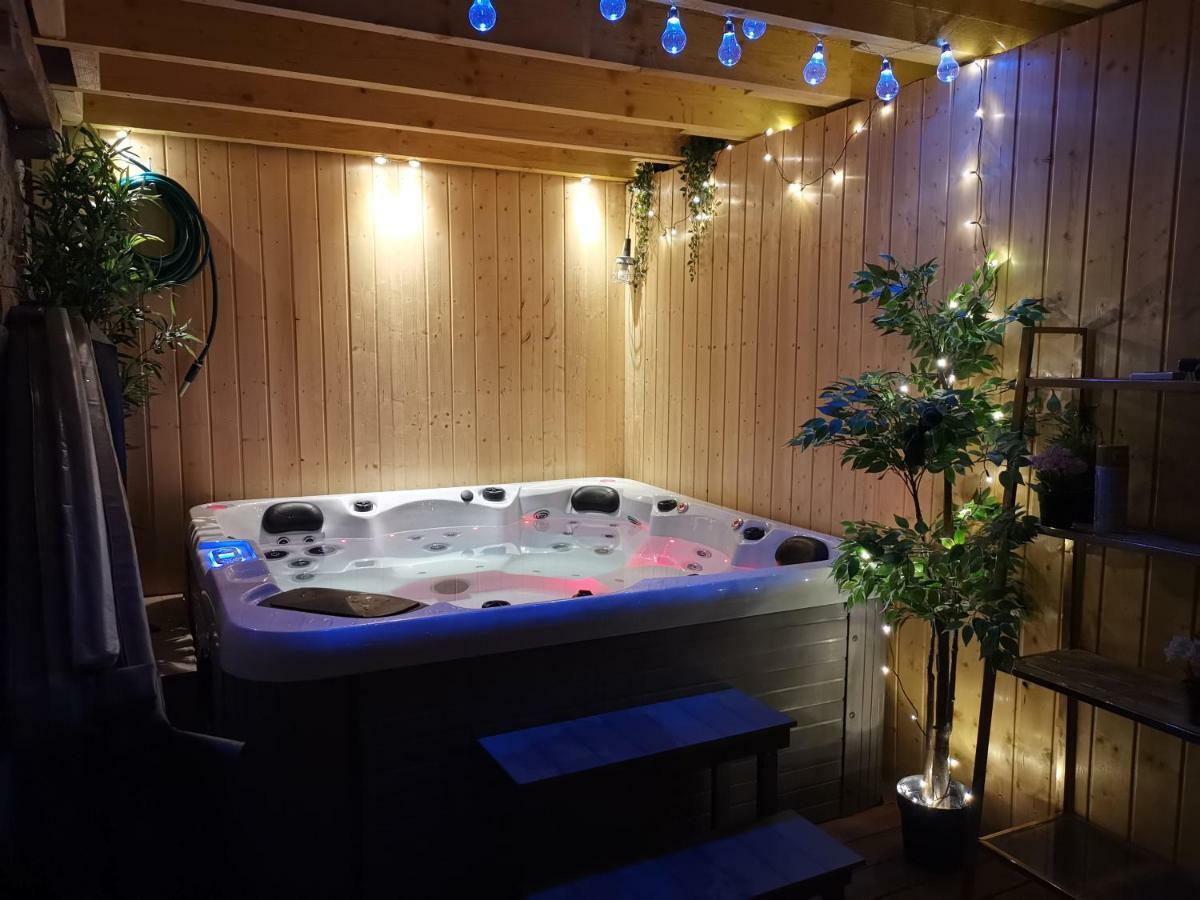Domaine Lvd Avec Spa, Bois Et Riviere Privee La Bloutiere Buitenkant foto
